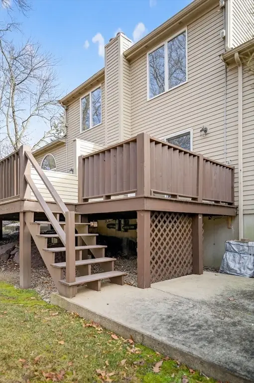 15 Poppasquash Rd #15, North Attleboro, MA 02760 - Image #2