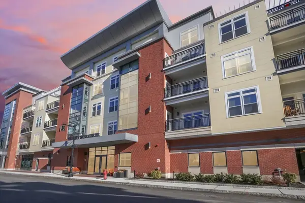 62 Foundry #204, Wakefield, MA 01880