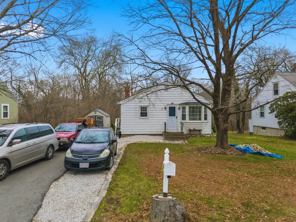 41 Roosevelt Ave, North Attleboro, MA 02760 - Image #1