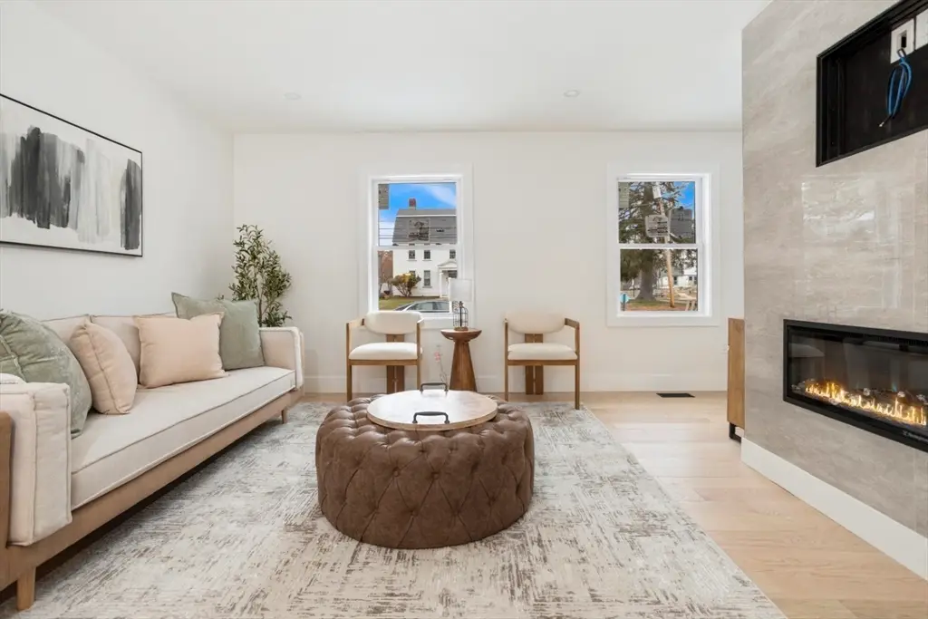 63 Kellogg St, Framingham, MA 01701 - Image #1