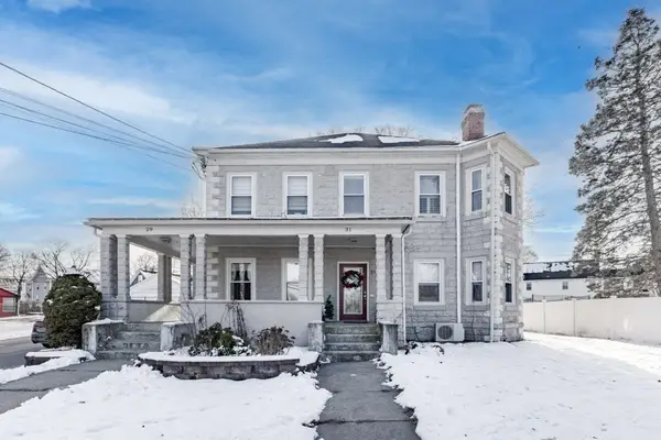 29-31 Middlesex St #1, Chelmsford, MA 01863