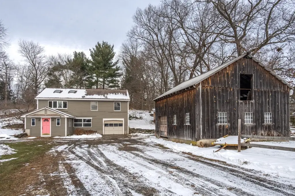 163 Prospect St Ext, Westfield, MA 01085 - Image #1