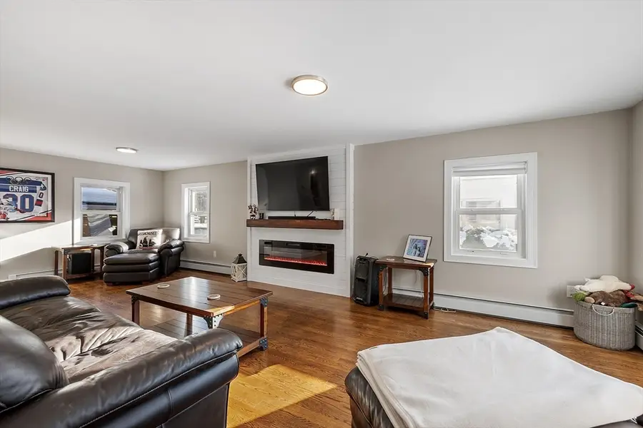 555 Oak Hill Rd, Fitchburg, MA 01420 - Image #2