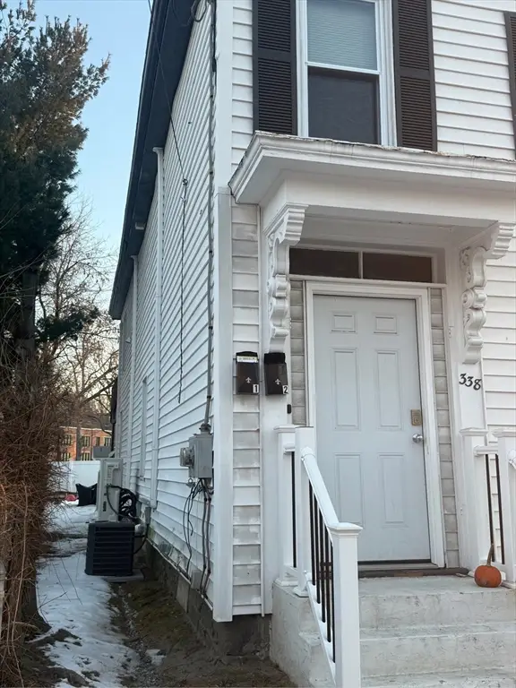 338 Fairmount St, Lowell, MA 01852 - Image #3