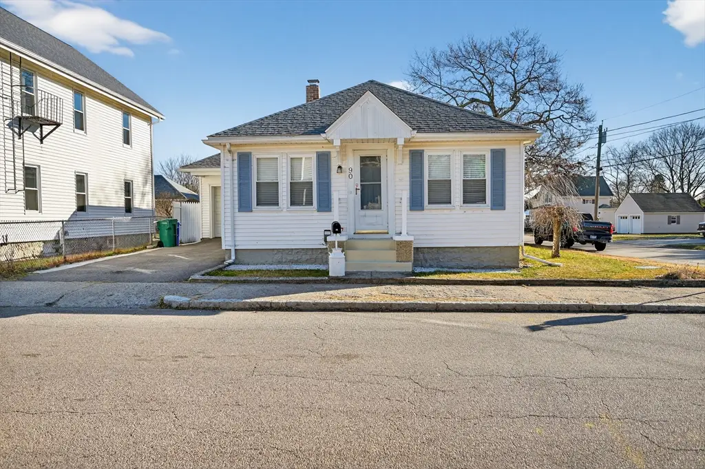 90 Linden St, Attleboro, MA 02703 - Image #1