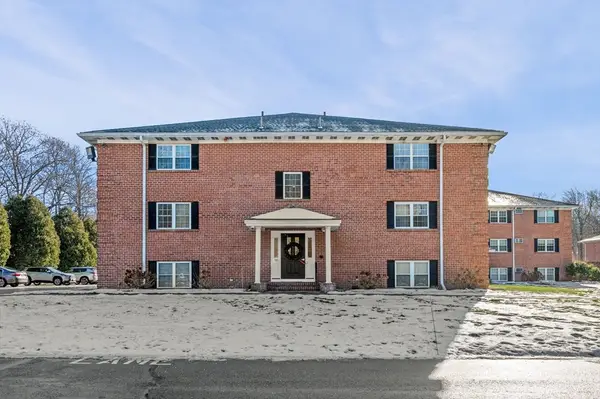 14 Leonard Rd #14, Boxborough, MA 01719