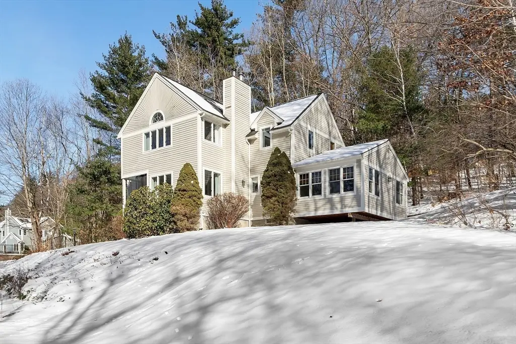 245 Granite St, Leominster, MA 01453 - Image #1