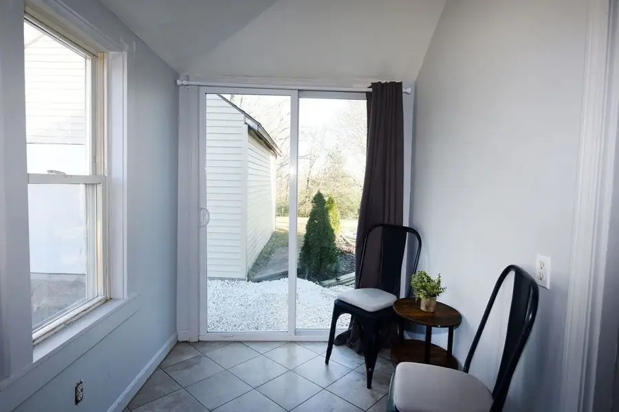 25 Hillside Ave, Middleboro, MA 02346 - Image #3