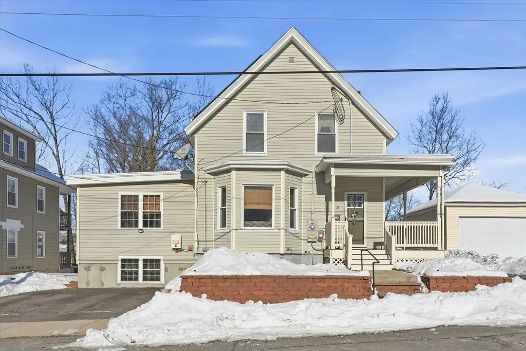 52 Church St, Gardner, MA 01440 - Image #1