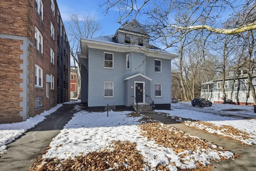 226 Fort Pleasant Ave, Springfield, MA 01108 - Image #2