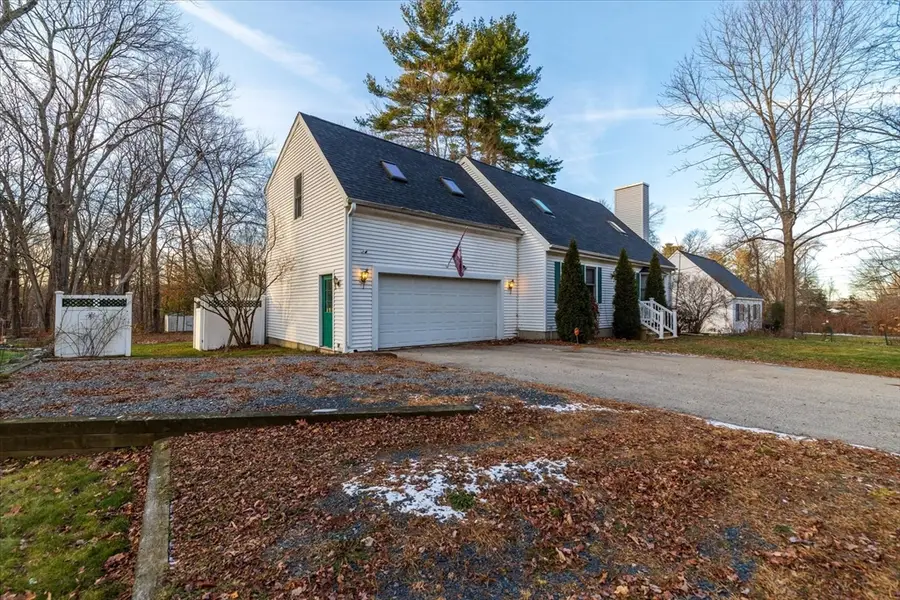 369 Cooper Rd, Northbridge, MA 01534 - Image #3