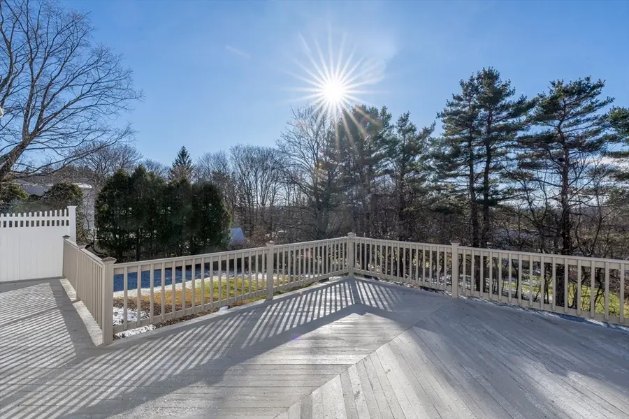 51 Fiske Hill Rd, Sturbridge, MA 01566 - Image #3