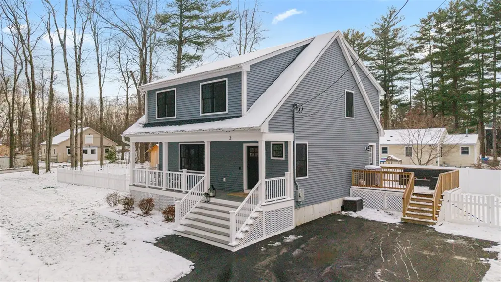 2 Mapleton Rd, Merrimac, MA 01860 - Image #1
