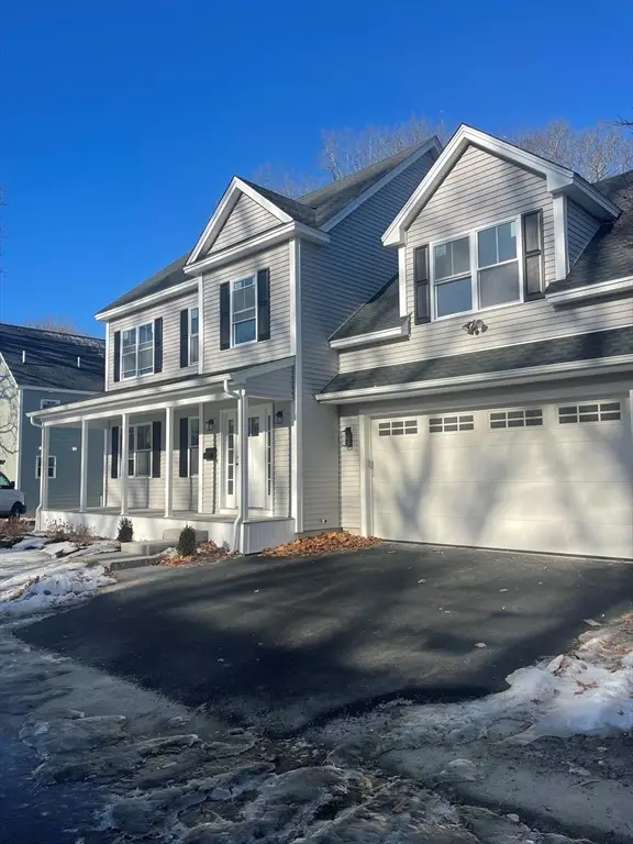 12 Pemberton, Lowell, MA 01850
