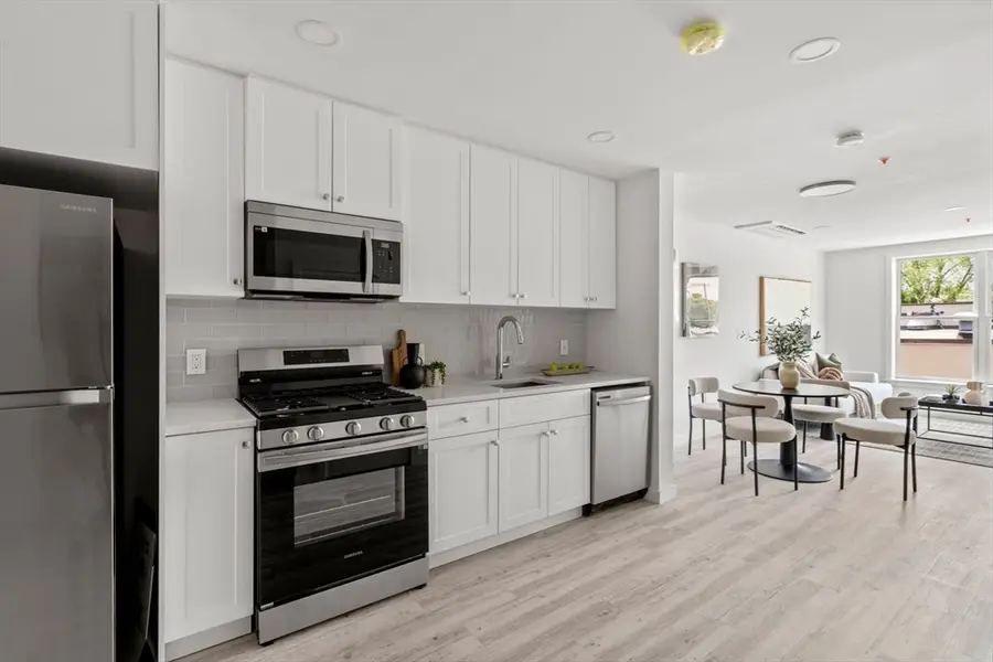 602 Canterbury #U1, Boston, MA 02131 - Image #2