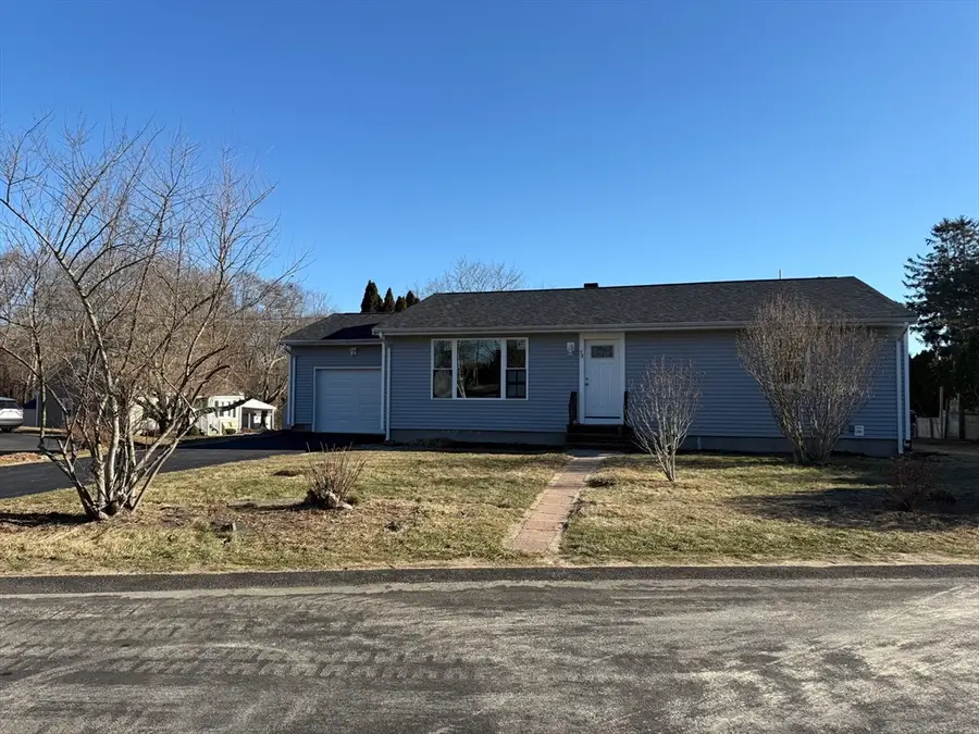 38 Gibson Ter, Dartmouth, MA 02747 - Image #3