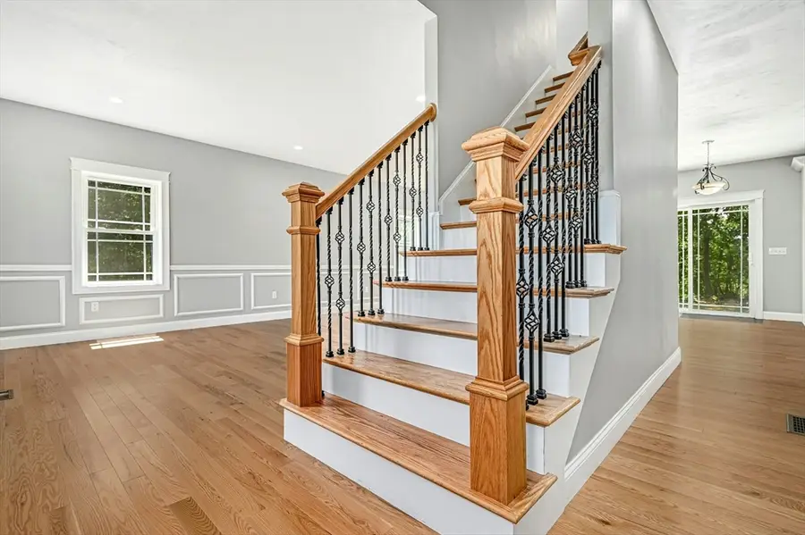 502 Pine Street, Leicester, MA 01571 - Image #3