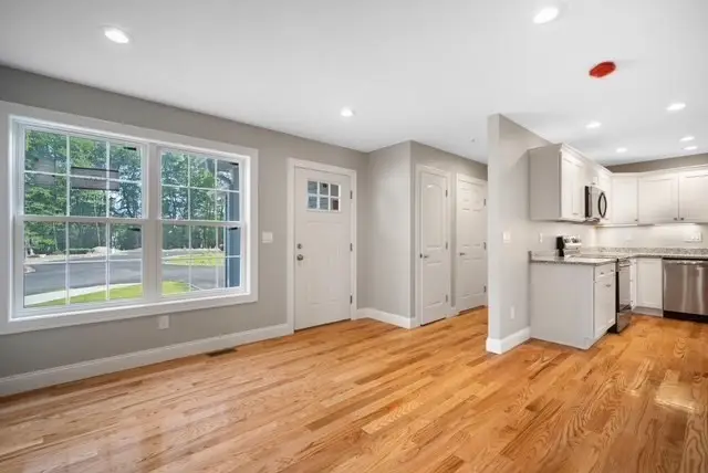 4 Sabrina Way #G, Agawam, MA 01001 - Image #2