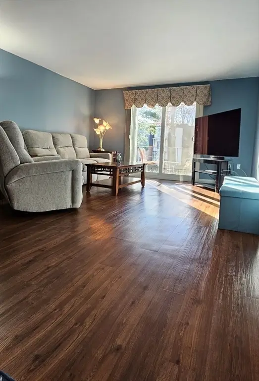 19 Shadowbrook Ln. #23, Milford, MA 01757 - Image #2