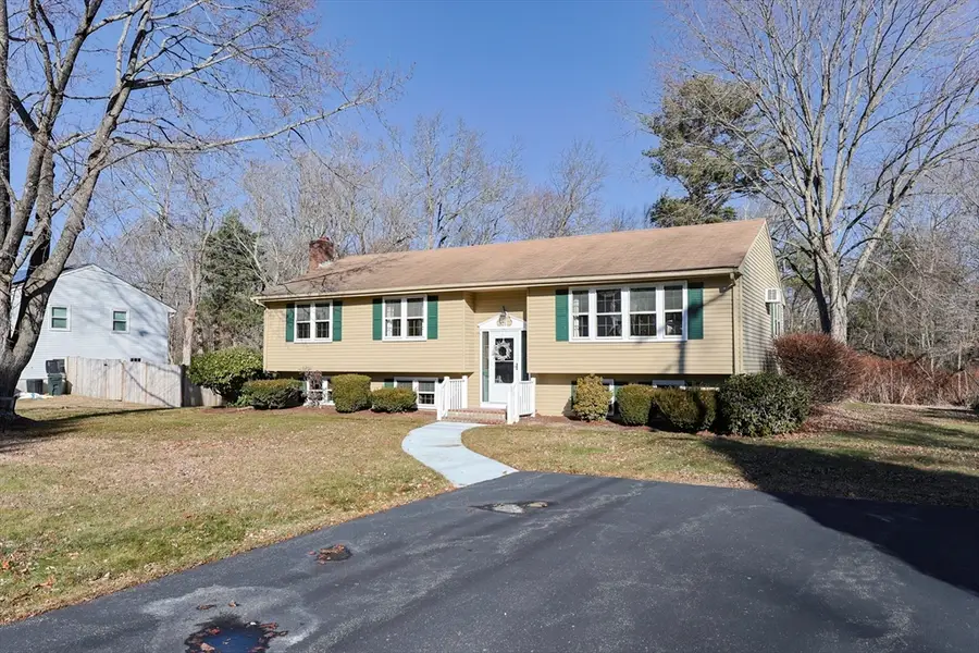 21 Princess Pine Lane, Milford, MA 01757 - Image #2