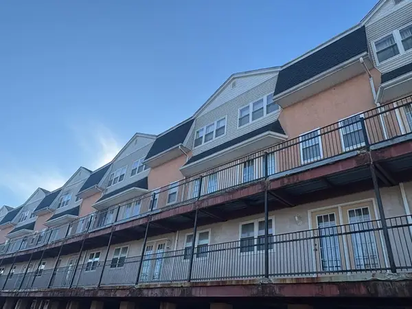 223 Clinton Street #16, Brockton, MA 02302