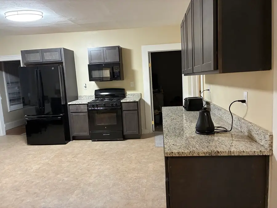 6 Brandon Rd, Dudley, MA 01571 - Image #2