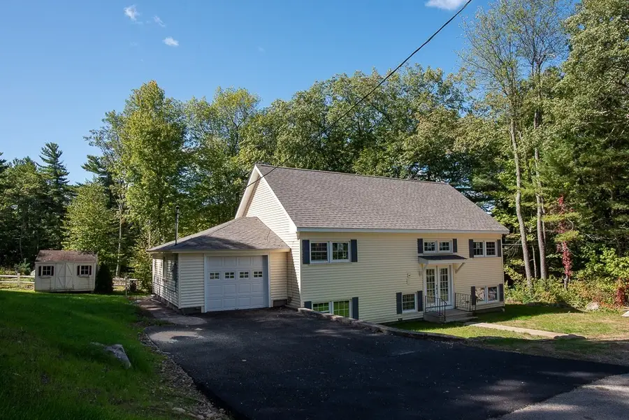 84 Kendall Rd, Holden, MA 01522 - Image #2