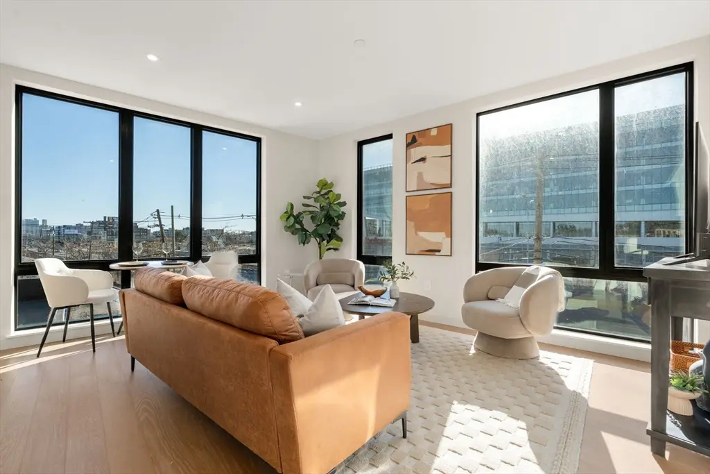 100 Lincoln Street #304, Boston, MA 02135 - Image #1