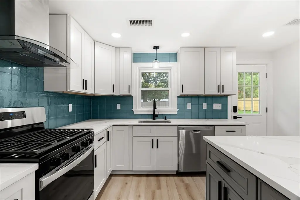 12 Exeter St, Danvers, MA 01923 - Image #1