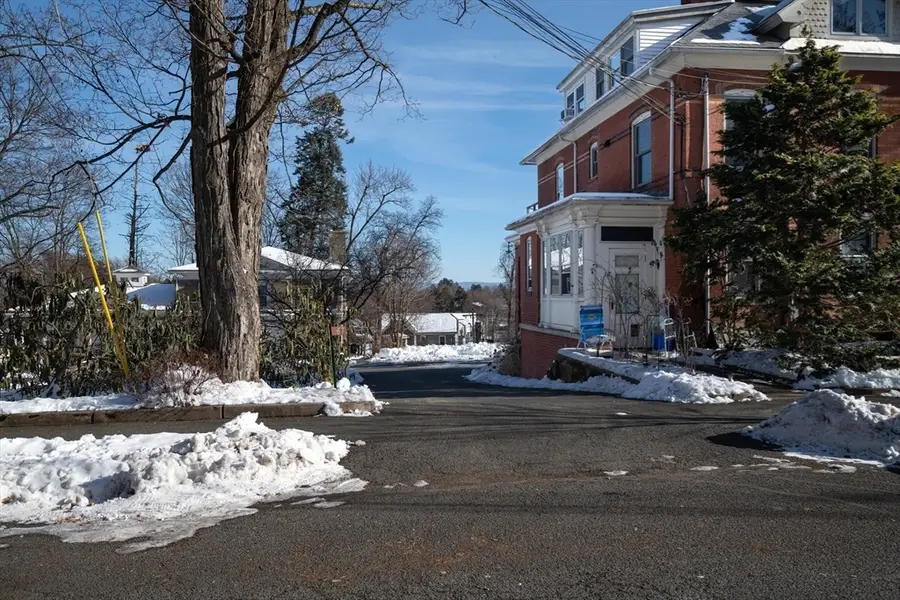 61 Crescent St #7, Northampton, MA 01060 - Image #2