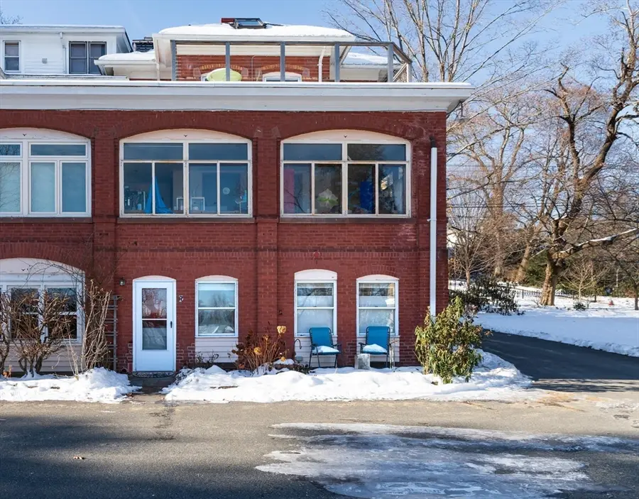 61 Crescent St #7, Northampton, MA 01060 - Image #3