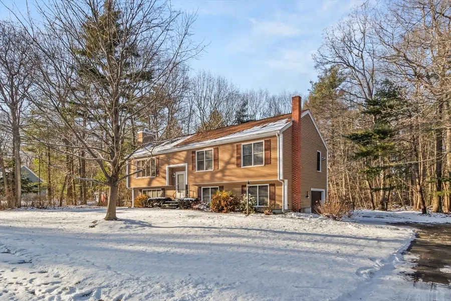 144 Helen Dr, Abington, MA 02351 - Image #3