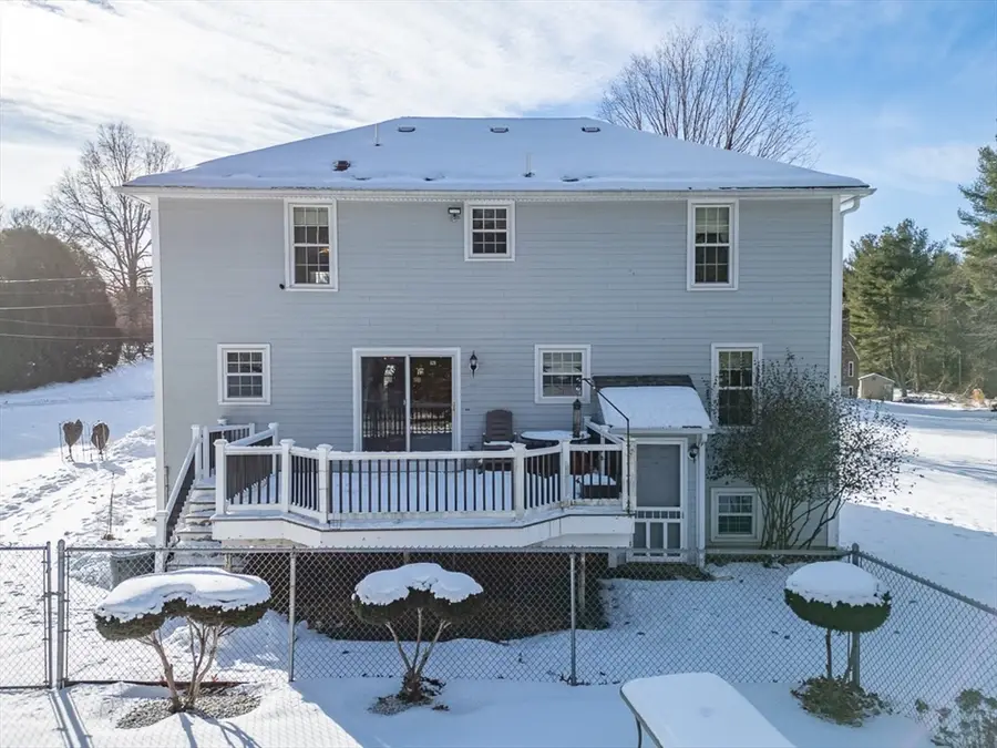 3 Joyce Dr, Tyngsboro, MA 01879 - Image #2