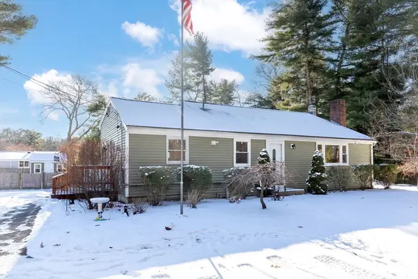 20 Montclair Ave, Pembroke, MA 02359