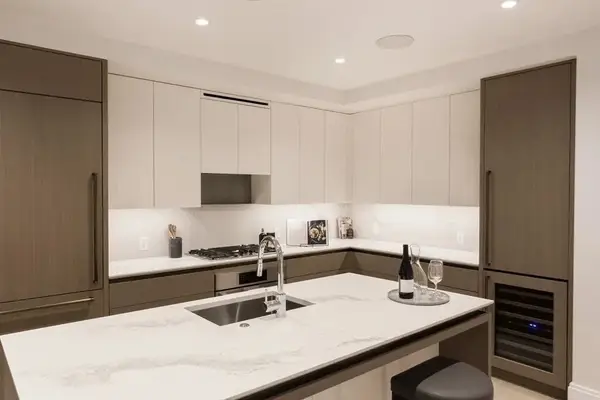 370-380 Harrison Ave #1004, Boston, MA 02118