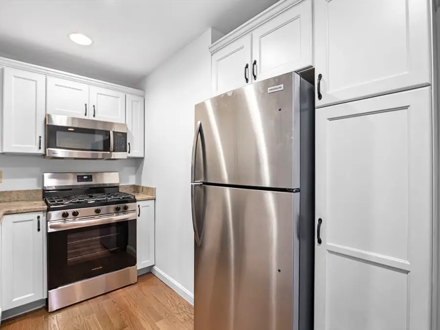 600 County St #404, Taunton, MA 02780 - Image #3