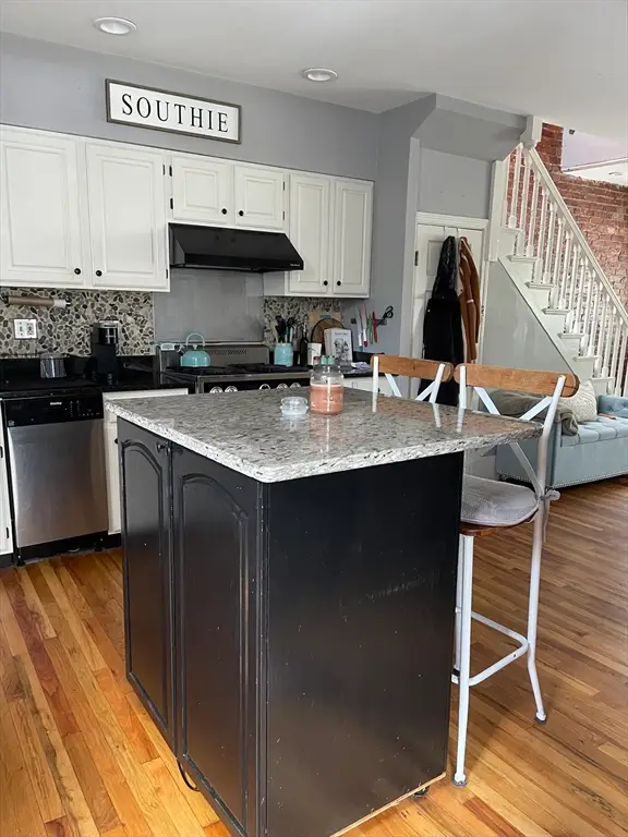 479 E Sixth St, Boston, MA 02127 - Image #2