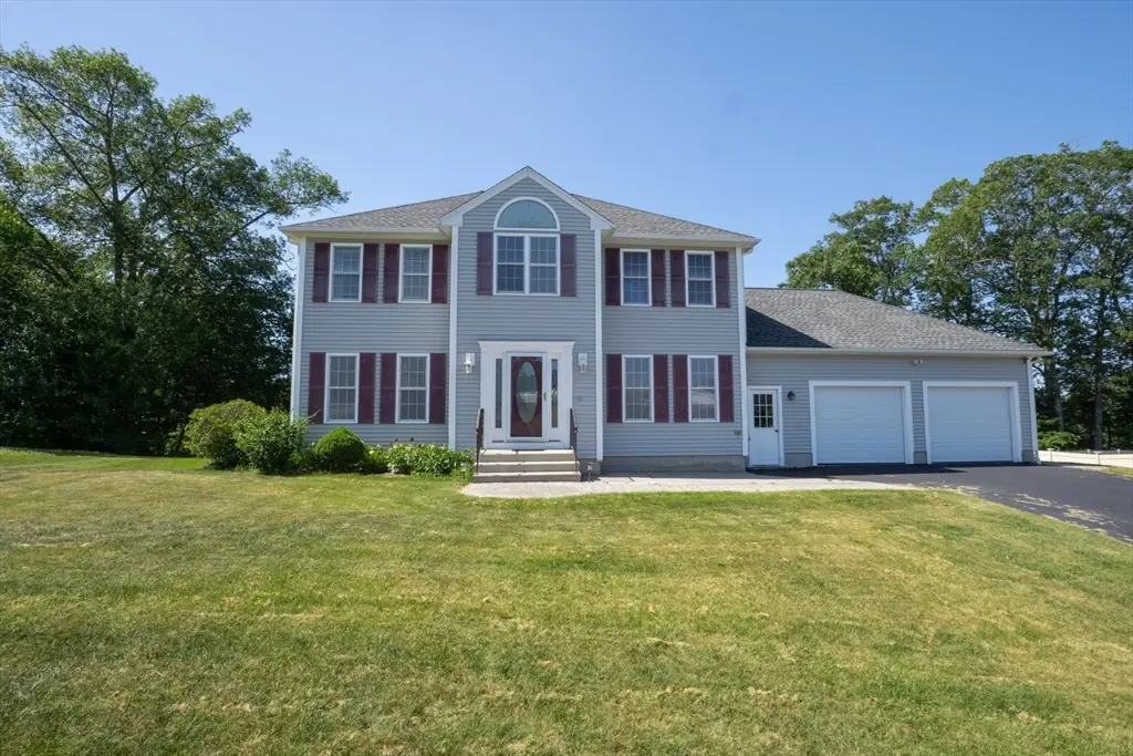 30 Briarcliff Dr, Auburn, MA 01501 - Image #1