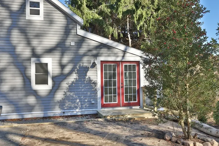 25 Center Hill Rd, Plymouth, MA 02360 - Image #2