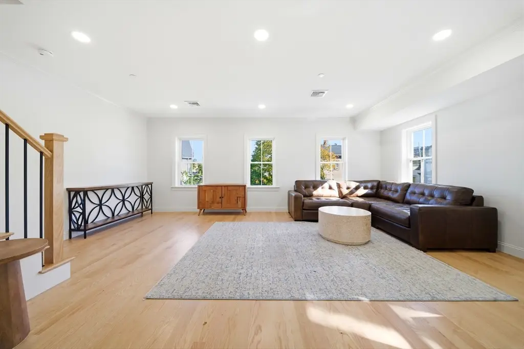 50 N. Payne St #4, Quincy, MA 02169 - Image #1