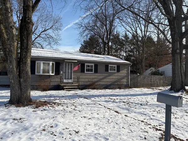 85 Talmadge Dr, Springfield, MA 01118