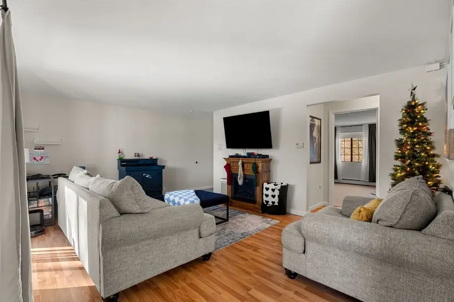 2300 Skyline Dr #3, Lowell, MA 01854 - Image #3