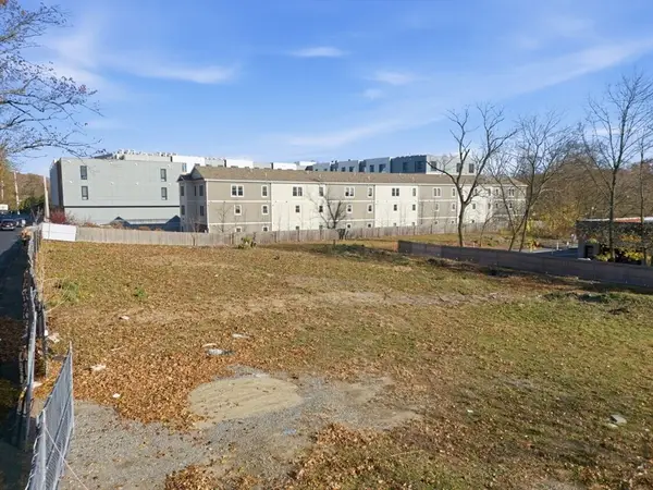 586 Canterbury Street, Boston, MA 02131