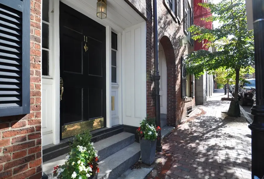 11 Joy #4, Boston, MA 02114 - Image #2