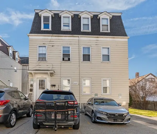 111 Park St, Fall River, MA 02721