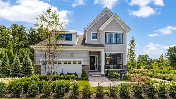 9 Stableford Ct #9, Lynnfield, MA 01940