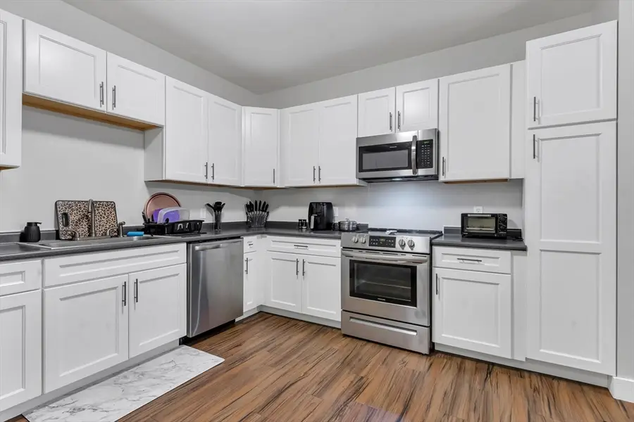 39 Webster St #204, Pawtucket, RI 02860 - Image #3