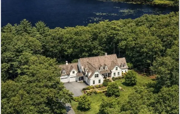 36 Thornberry Lane, Sudbury, MA 01776