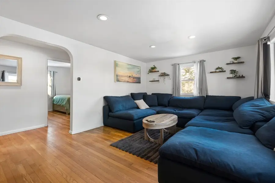 330 Christian St, Lowell, MA 01850 - Image #3