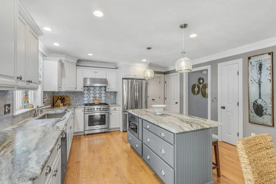 302 Cow Pond Brook Rd, Groton, MA 01450 - Image #2